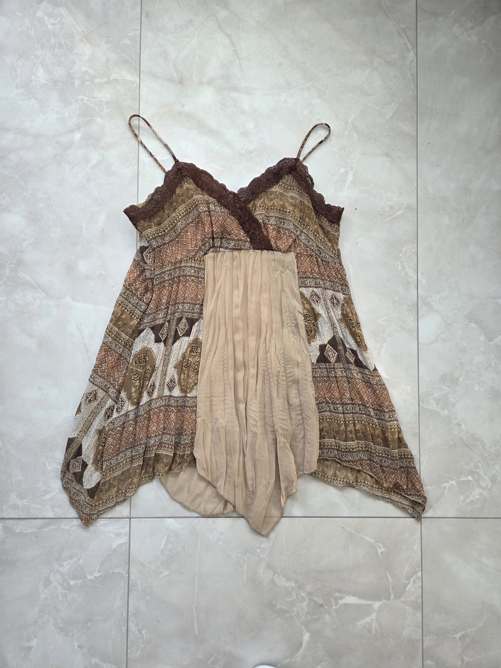 Boho Lace-Trim Spaghetti Strap Women's Top in Tan and Brown